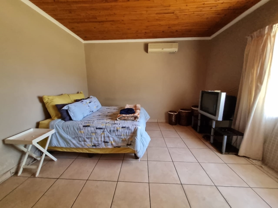 3 Bedroom Property for Sale in Noordhoek Free State